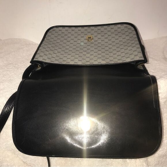 Gucci vintage navy micro Gg and black leather bag - Picture 7 of 16